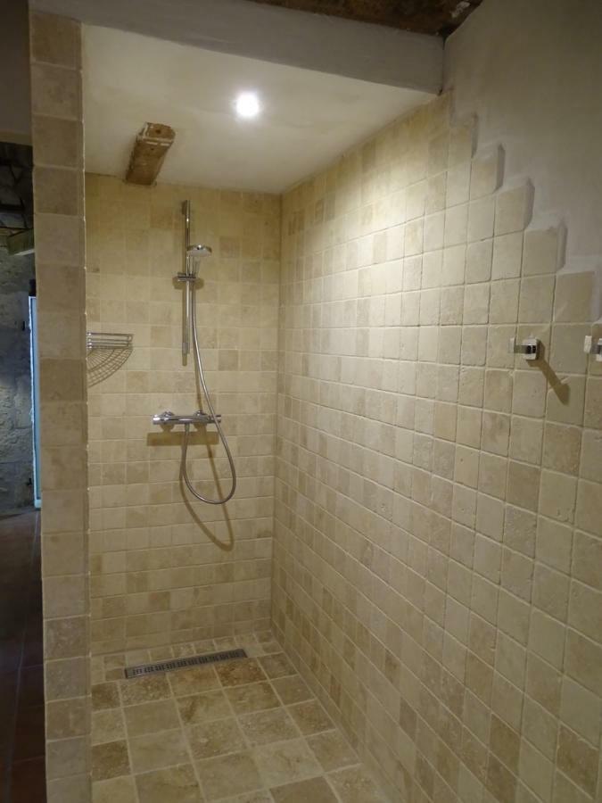 דירות Valeilles Bergerie Le Vieux Manoir מראה חיצוני תמונה