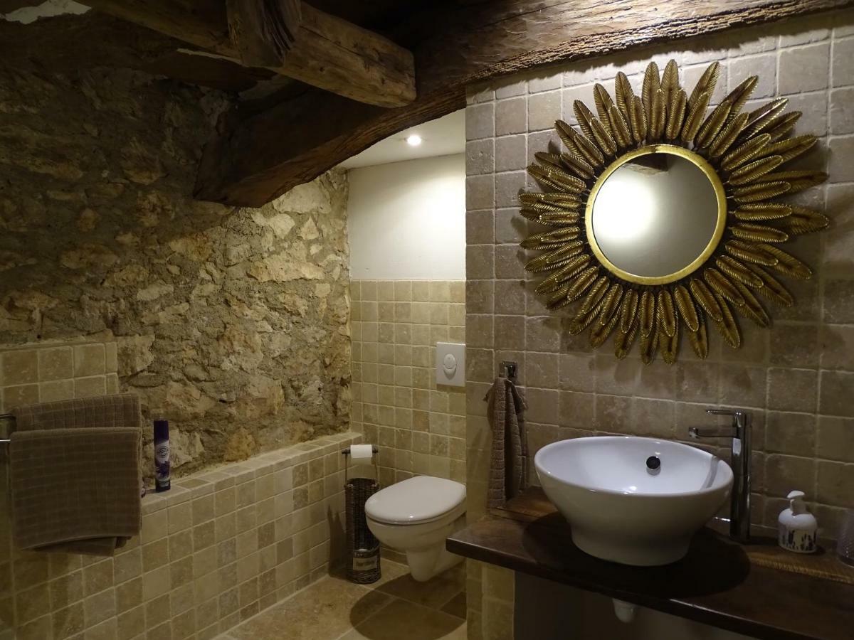 דירות Valeilles Bergerie Le Vieux Manoir מראה חיצוני תמונה